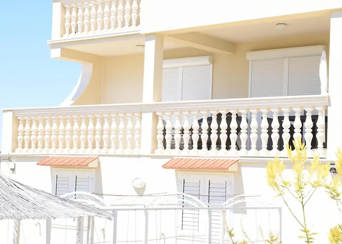 Apartman Luger 1. Stock Razanj