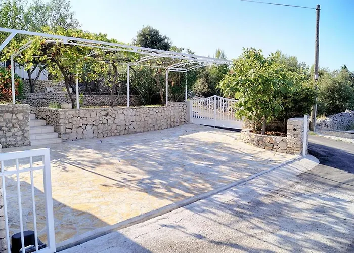 Apartman Luger 1. Stock